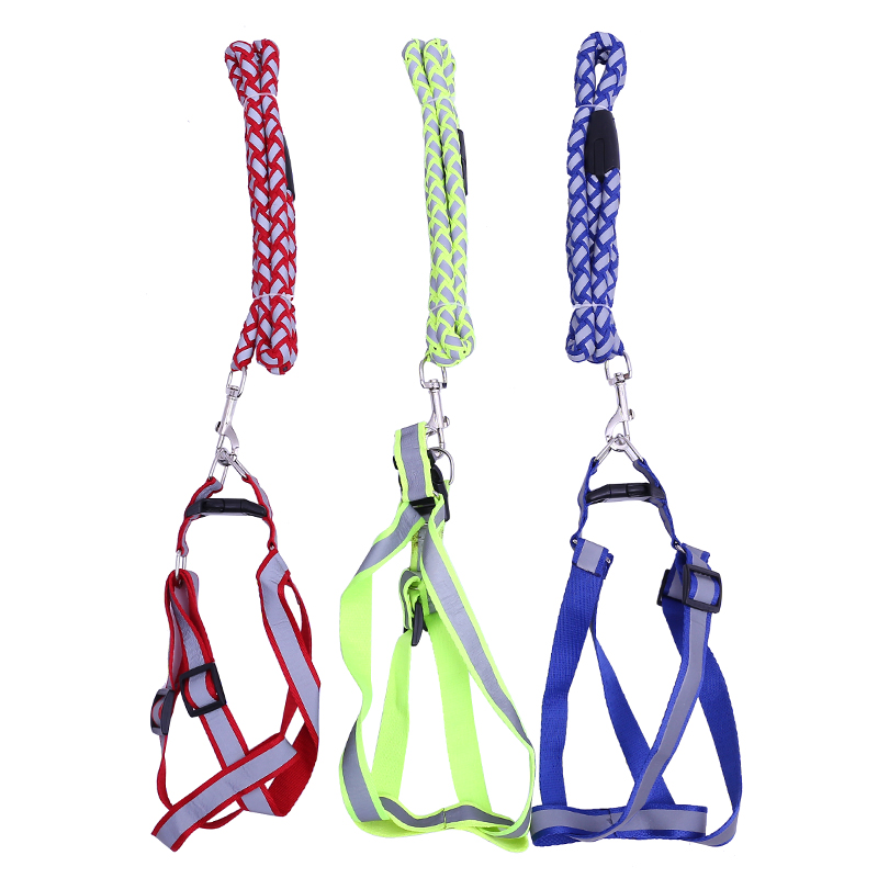 Factory direct sales of pet supplies, pet reflective hand-woven round rope chest and back details Picture