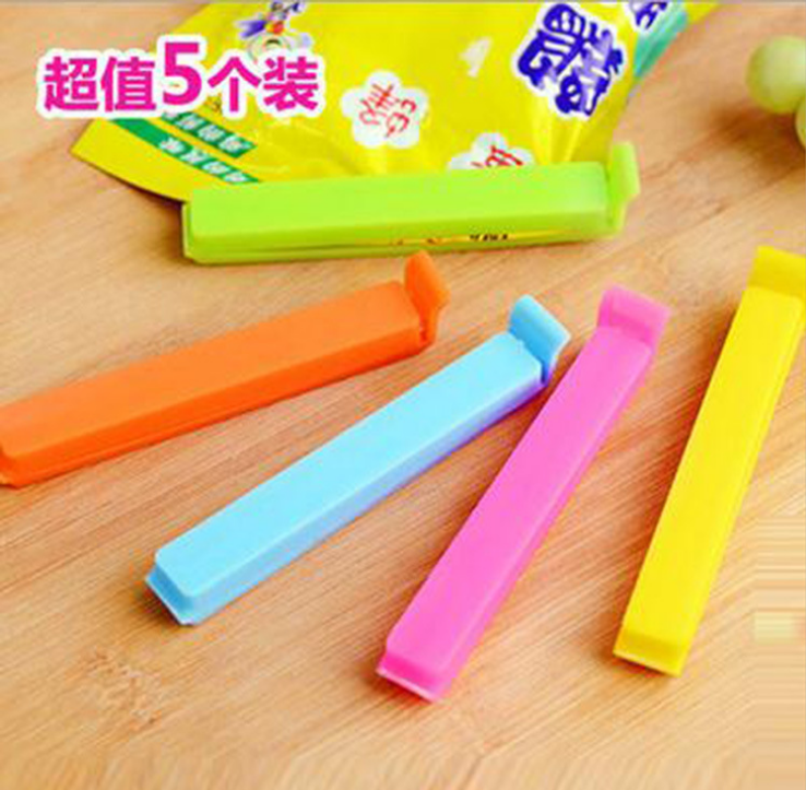 Five colorful candy-colored food bag sealing clips, snack sealing clips, and moisture-proof clips for preserving food