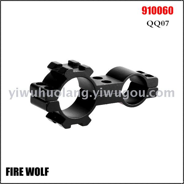 910060 QQ07 tube clamp, 25-30MM flashlight clamp, scope stand Application Scenario