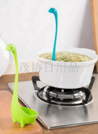 Creative Loch Ness monster soup spoon, cute dinosaur standing large porridge spoon, kitchen tableware spoon details Picture