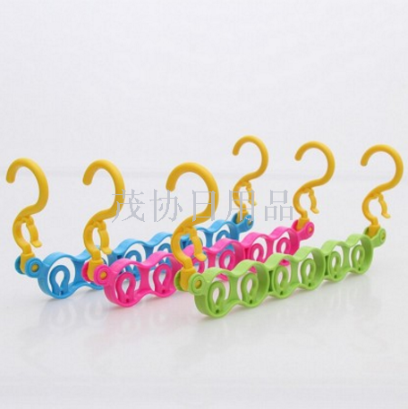 Six hangers, hook hangers, air-proof air hangers, magic hangers for business trips