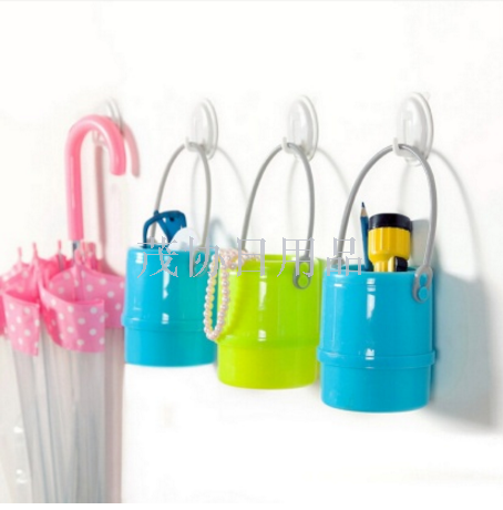 创意家居雨伞收纳桶可伸缩雨伞收纳架车载家用悬挂式雨伞套小百货产品图