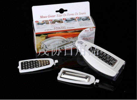 Manufacturers direct multi-functional kitchen small tools peeler, vegetable slicer, vegetable cleaner, grater, garlic grinder