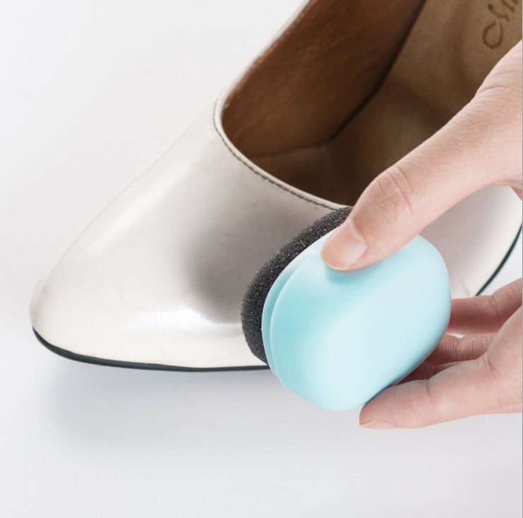 鞋套、鞋油、鞋刷、鞋用品实物图