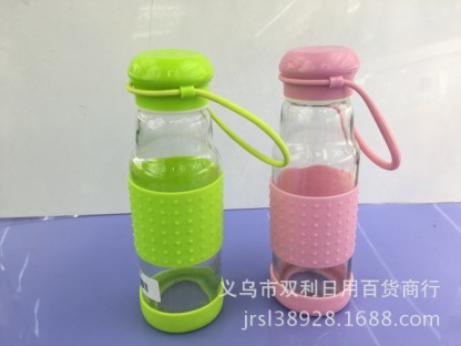 Wholesale glass cups, creative hand-held glass cups, fresh knight cups