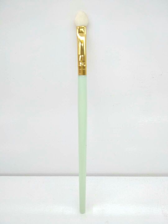 Single sponge eyeshadow brush, single makeup brush, latex cotton eyeshadow stick makeup brush details Picture