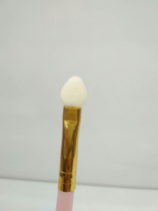 Single sponge eyeshadow brush, single makeup brush, latex cotton eyeshadow stick makeup brush Specification image