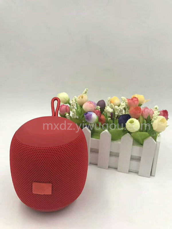 New wireless Bluetooth portable speaker portable Bluetooth speaker