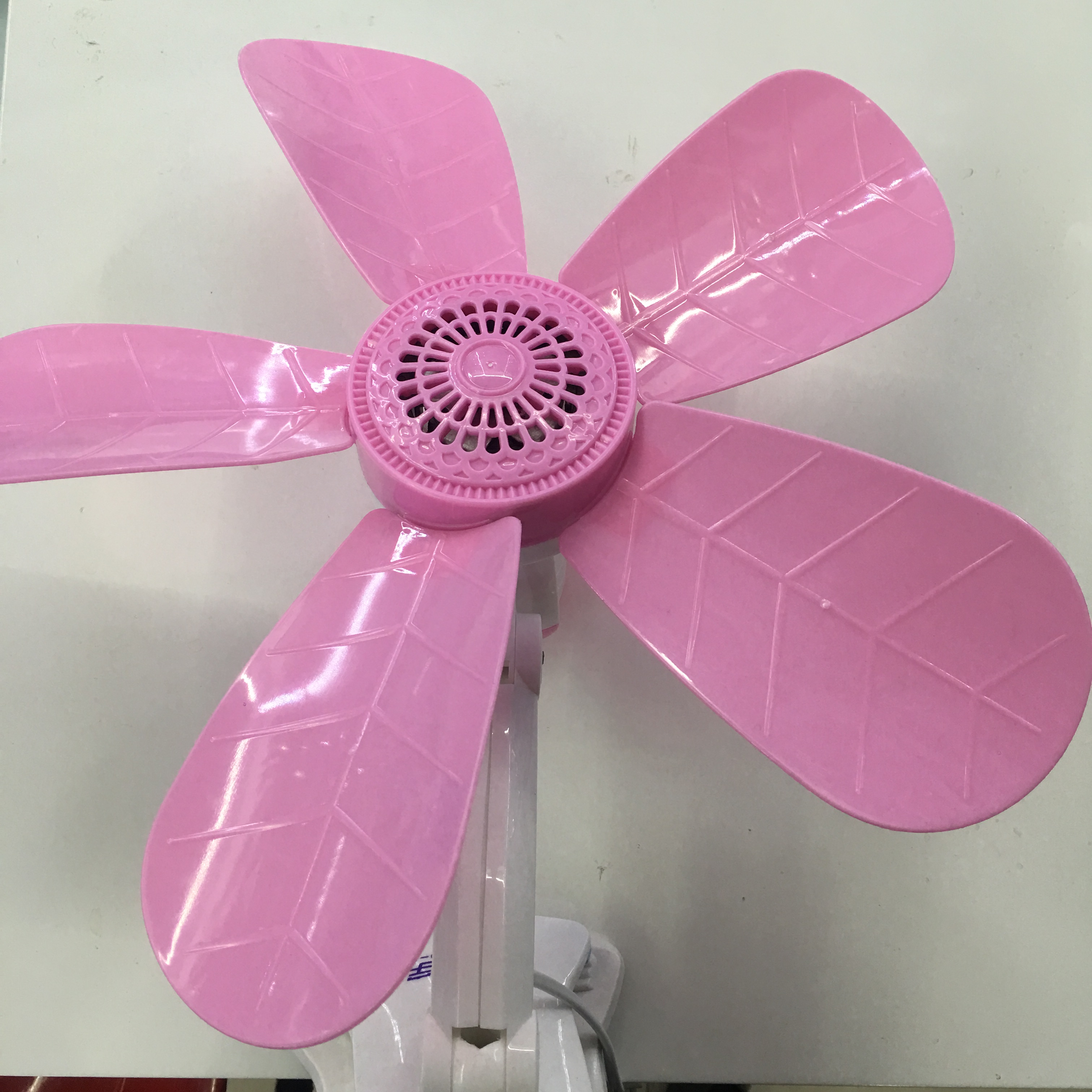 Plug 5-blade clip fan, 4-blade plug fan, plug ceiling fan factory direct sales