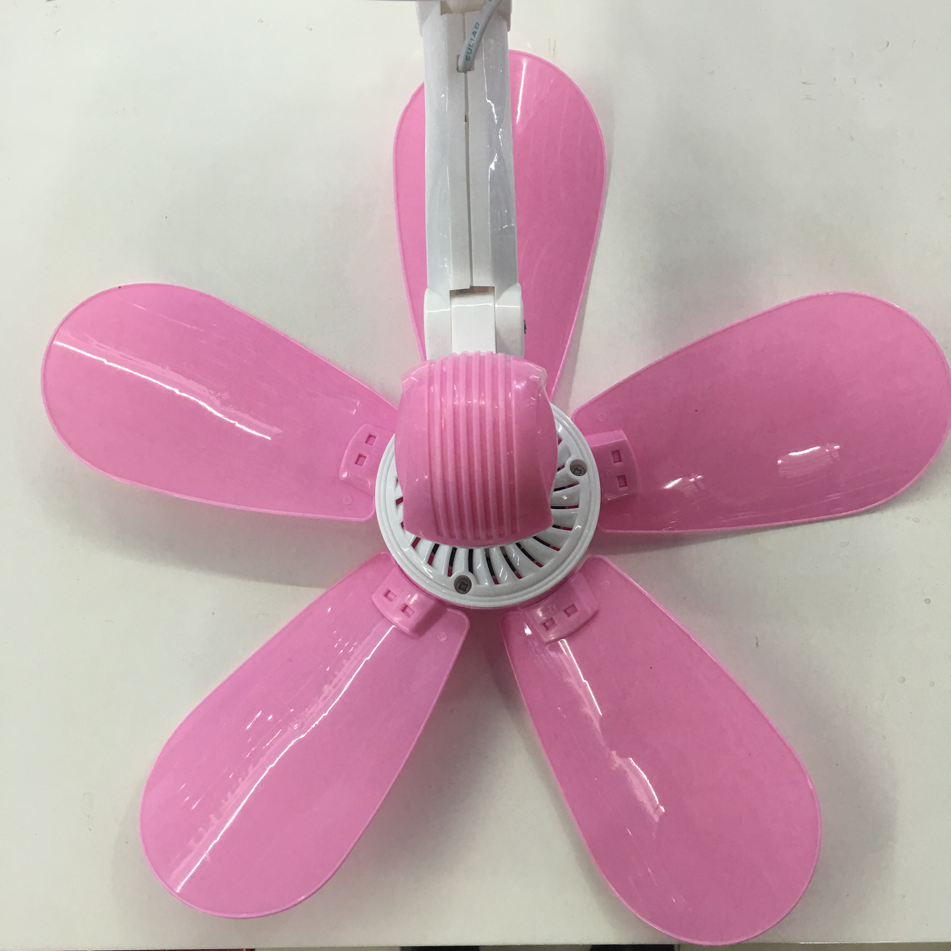 Plug 5-blade clip fan, 4-blade plug fan, plug ceiling fan factory direct sales Application Scenario