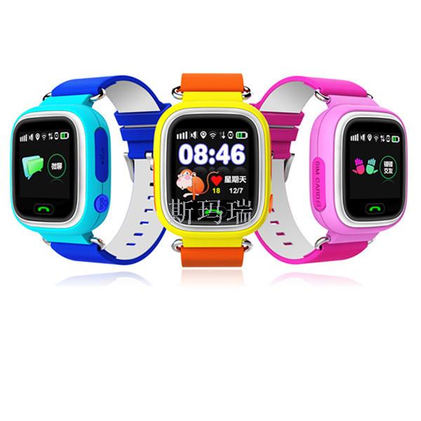 Q90 Children's watch phone 1.22 color screen touch phone GPS positioning smart watch Application Scenario