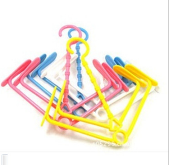 创意多功能晒鞋架晾鞋架可折叠活动式晒鞋挂钩悬挂式鞋架细节图