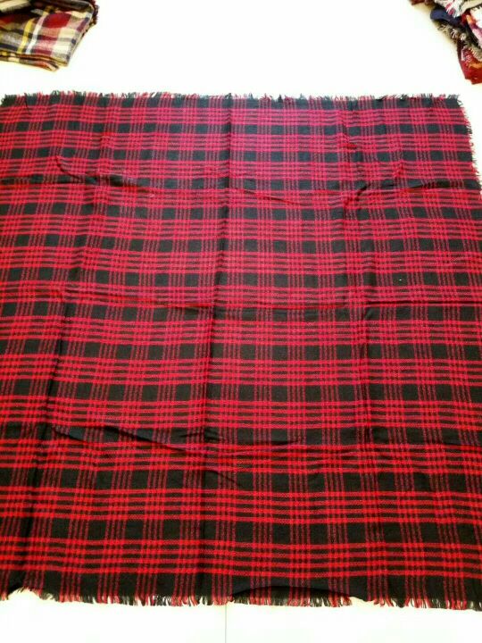 New Women's Scarf Large Size Square Scarf Four Sides Pull To Burst