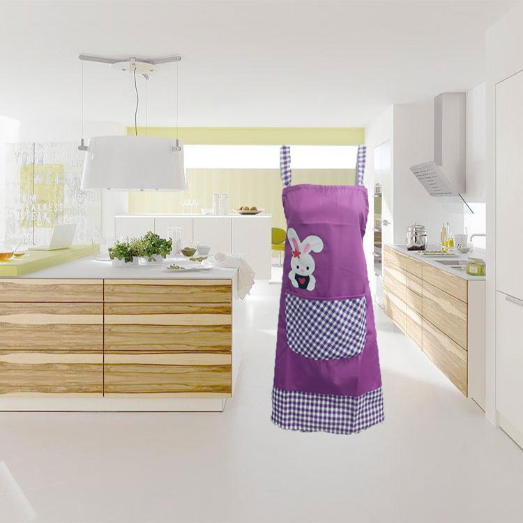 Korean Version Of Fashion Cute Cartoon Rabbit Apron Anti-Fouling Plaid Apron With Ab Version Splicing Apron Application Scenario