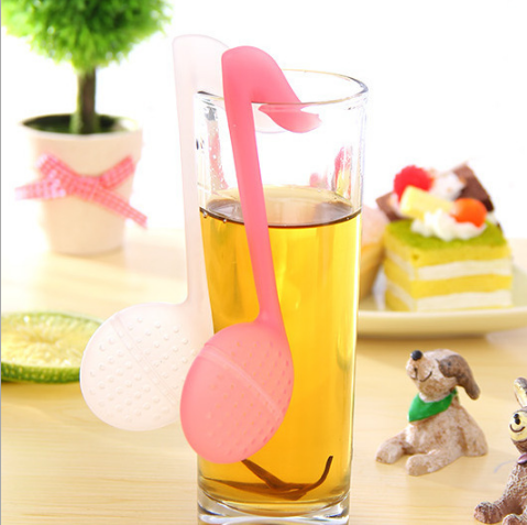 T Creative note Tea brewing spoon, tea strainer, tea spoon stirring spoon, flower tea brewing companion, tea strainer, tea strainer Application Scenario
