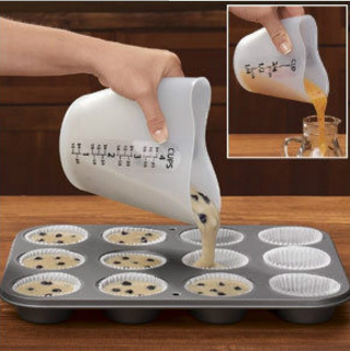 Heart-shaped thickened 500ml silicone measuring cup/heat-resistant measuring cup/baking soft measuring cup