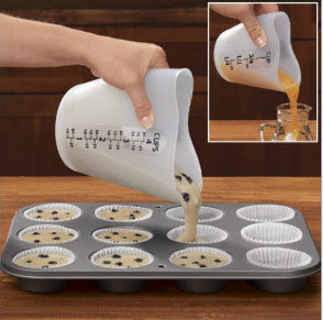 Heart-shaped thickened 500ml silicone measuring cup/heat-resistant measuring cup/baking soft measuring cup details Picture