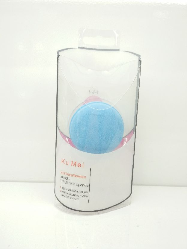 Cool and charming round powder puff