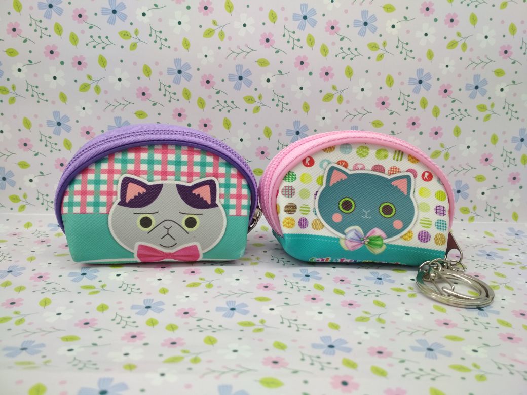 Cartoon semi-circular iron buckle coin purse Application Scenario