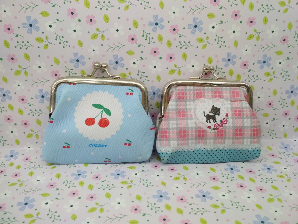 Arc-shaped cartoon coin purse Specification image