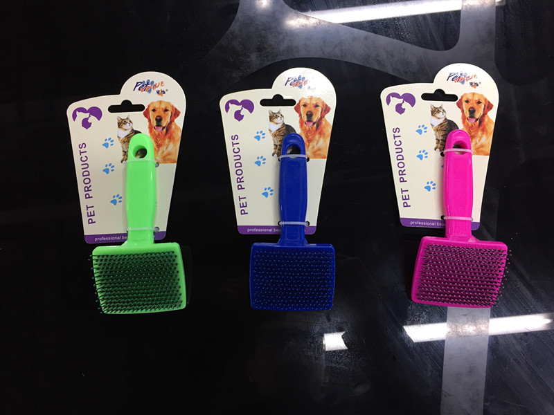 Factory direct sales of pet supplies - pet plastic nylon combs
