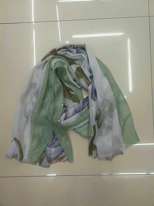 New Women's Scarf Spring And Autumn New Sequin Printed Rose Pattern
