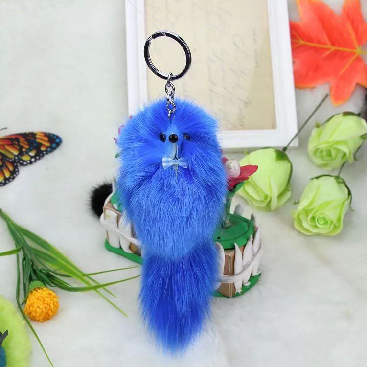 Fox fur, men's and women's car key pendants, fur bags, small pendants, mobile phone pendants, keychains Application Scenario