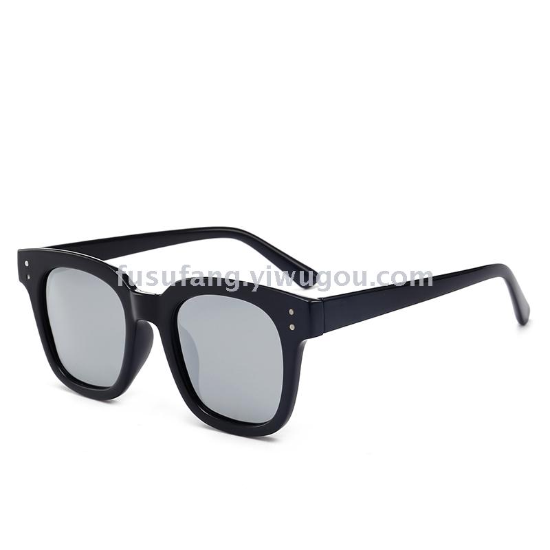 现货欧美时尚太阳镜 平板米钉眼镜 复古太阳眼镜 6810详情图3