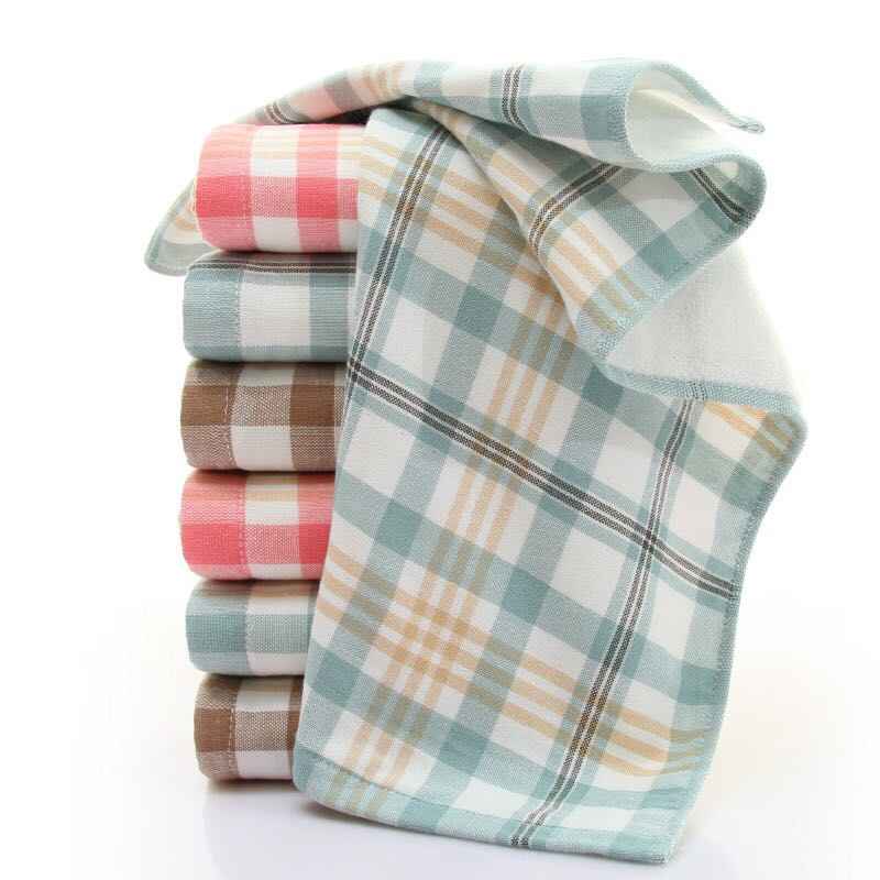 Japanese-style double-layer gauze checkered towel and bath towel set gift box, unit labor protection Nordic style Application Scenario