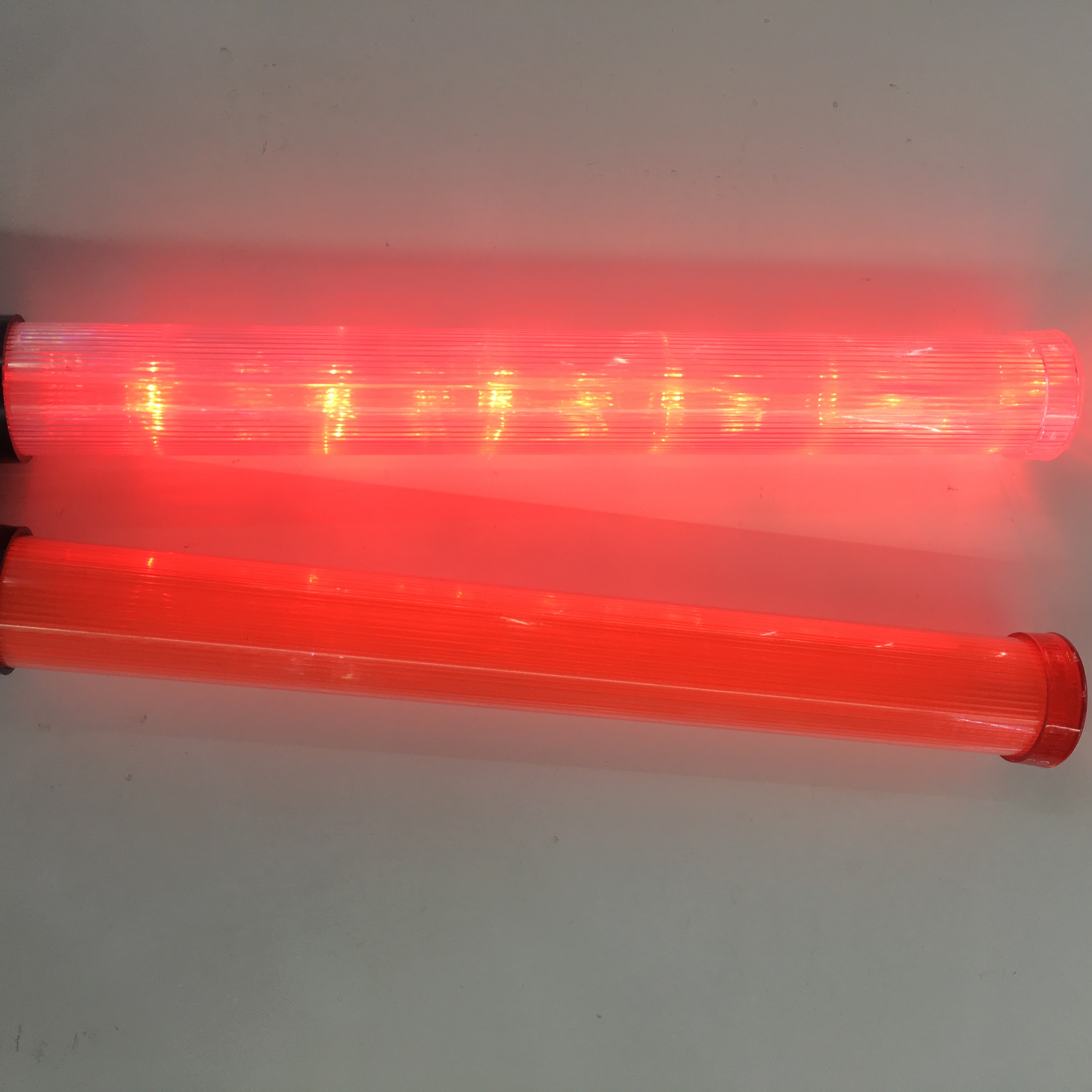 Traffic command stick, charging LED flash stick, dual-color fluorescent stick, flashlight, red light stick Specification image