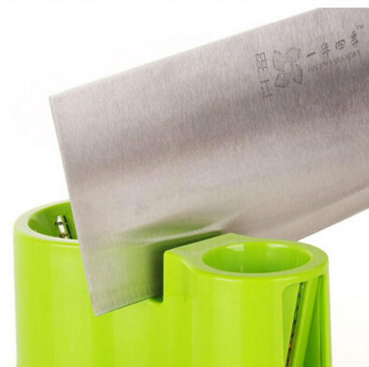 Kitchen multi-functional double-head pencil sharpen-type spiral grater, household wire cutter and knife sharpener Specification image