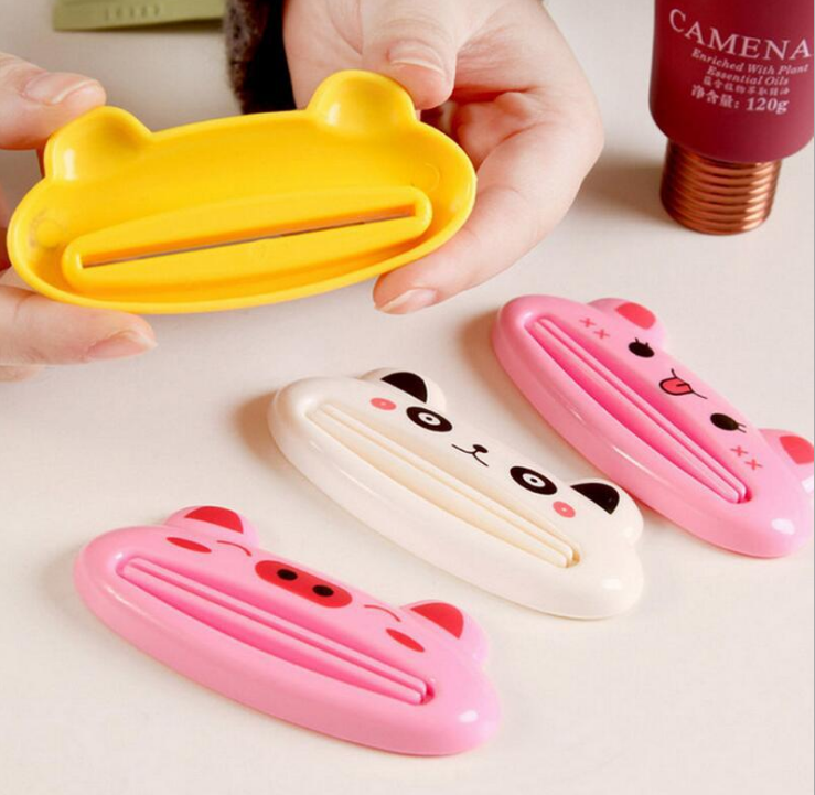 Cartoon toothpaste extruder, Korean version manual toothpaste extruder, lazy cosmetic facial cleanser extruder Application Scenario