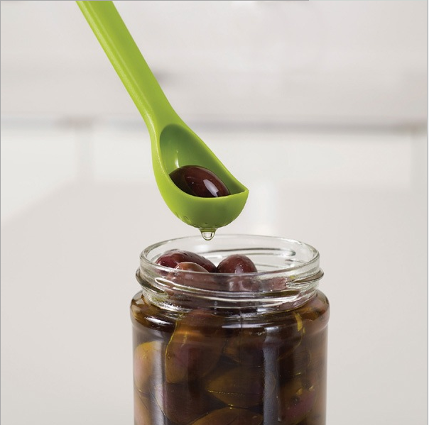 Kitchen long-handled strainer and fork two-in-one can scoop, candy-colored milkshake spoon and fork set details Picture