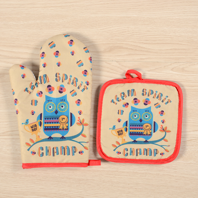 【LOVELY HOME】【持嘉】猫头鹰微波炉隔热防烫手套 手套垫子两件套 加厚防烫耐高温手套