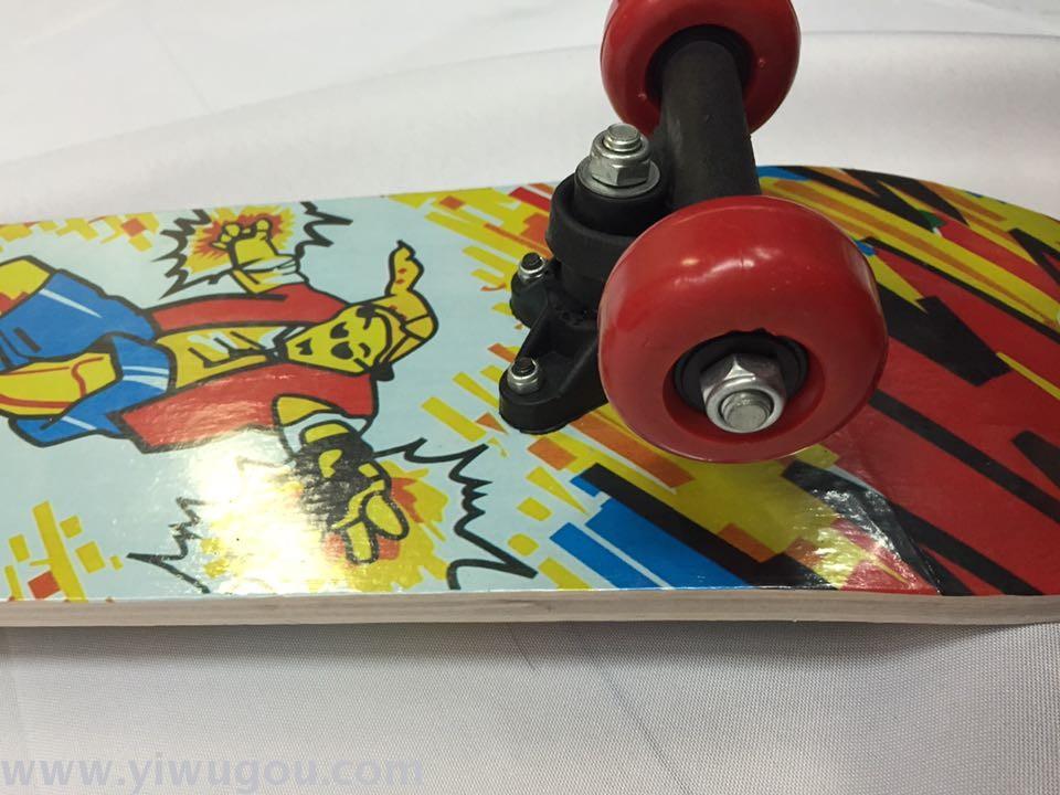 2406 Four Wheel Skateboard Children's Skateboard Double Warp Board Belt Pattern 60X15cm Application Scenario