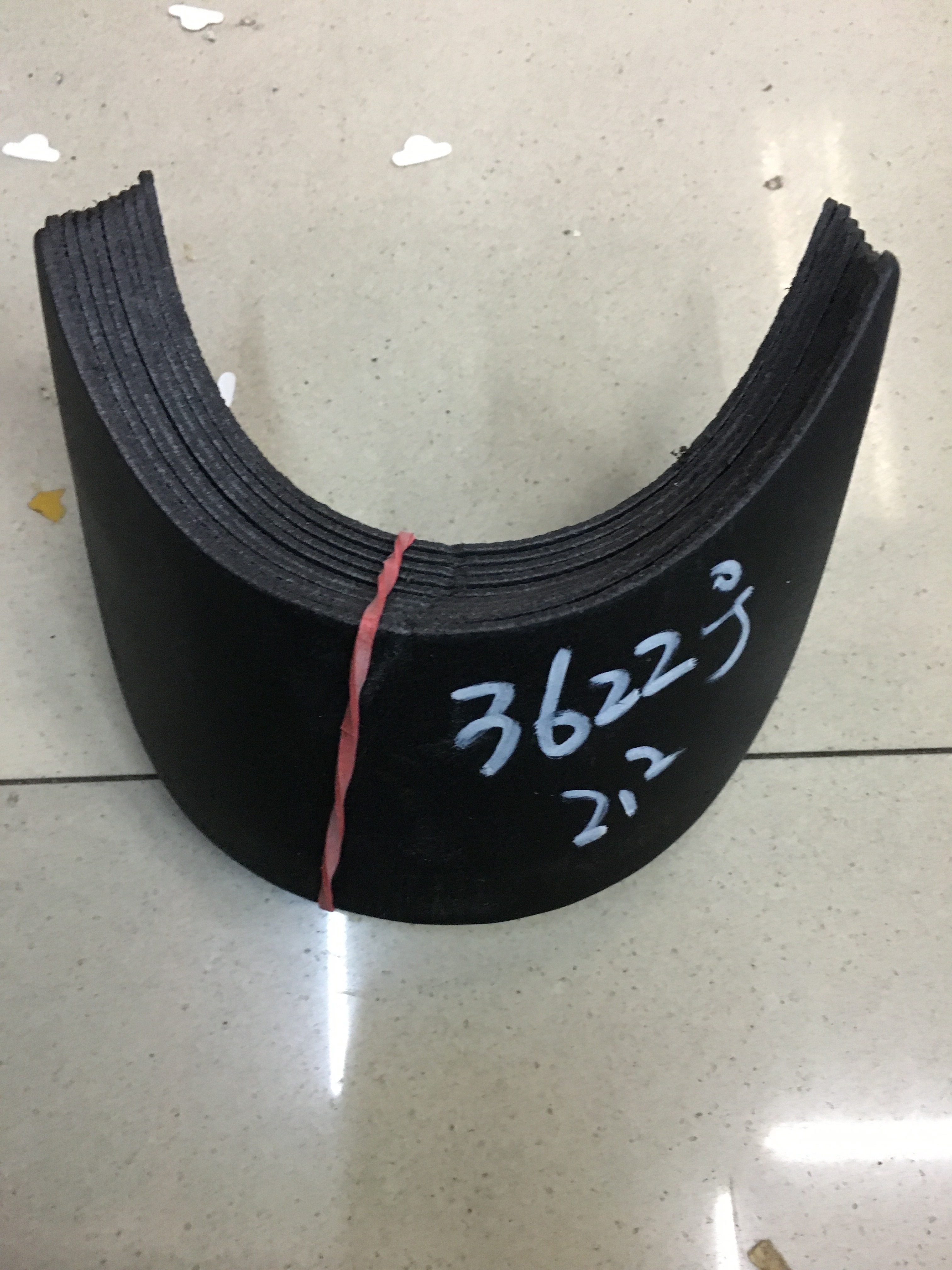 各种高中档帽舌，来样定做，欢迎过客选购厂家批发