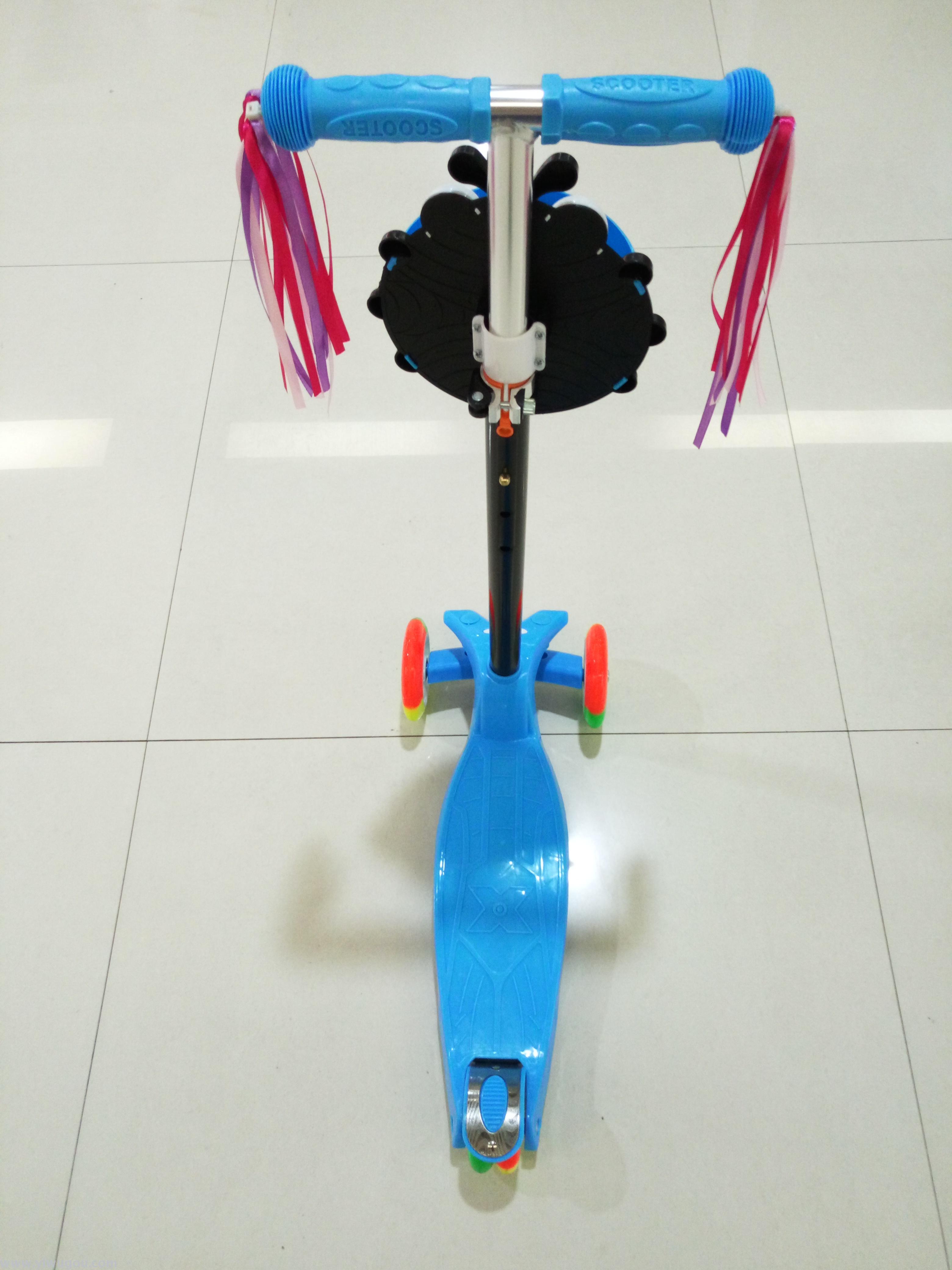 Children's Pedal Scooter Rice High Pu Four-Wheel Flash Belt Basket Can Be Lifted And Adjusted Specification drawing