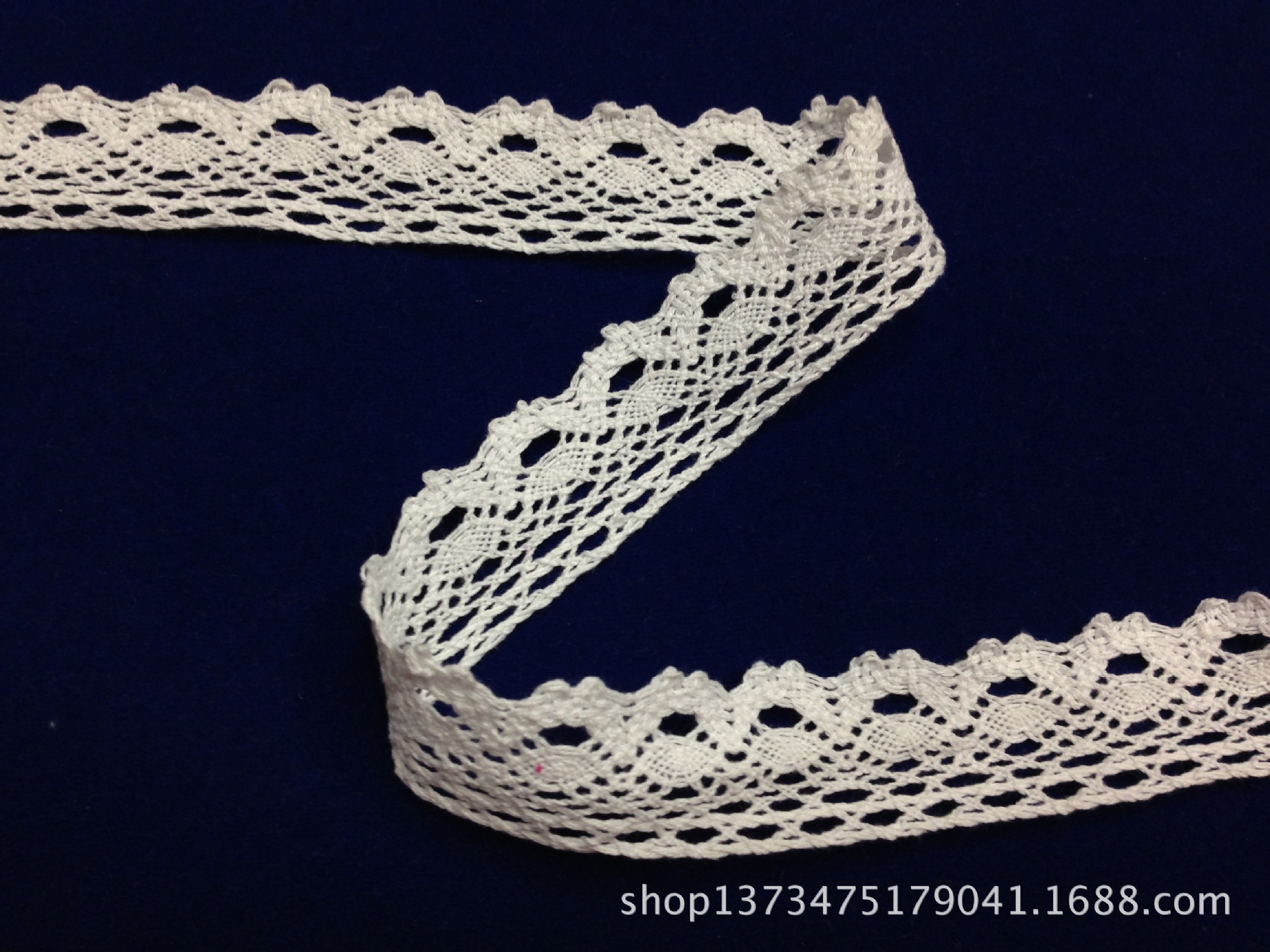 3.0CM exquisite cotton thread cotton wavy lace pillow accessories/clothing and home textile accessories /diy fabric accessories details Picture