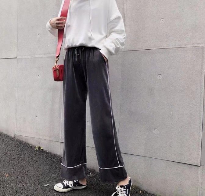Spring new Korean-style wide-leg pants, high-waisted slightly flared solid color elastic waist velvet casual trousers Application Scenario