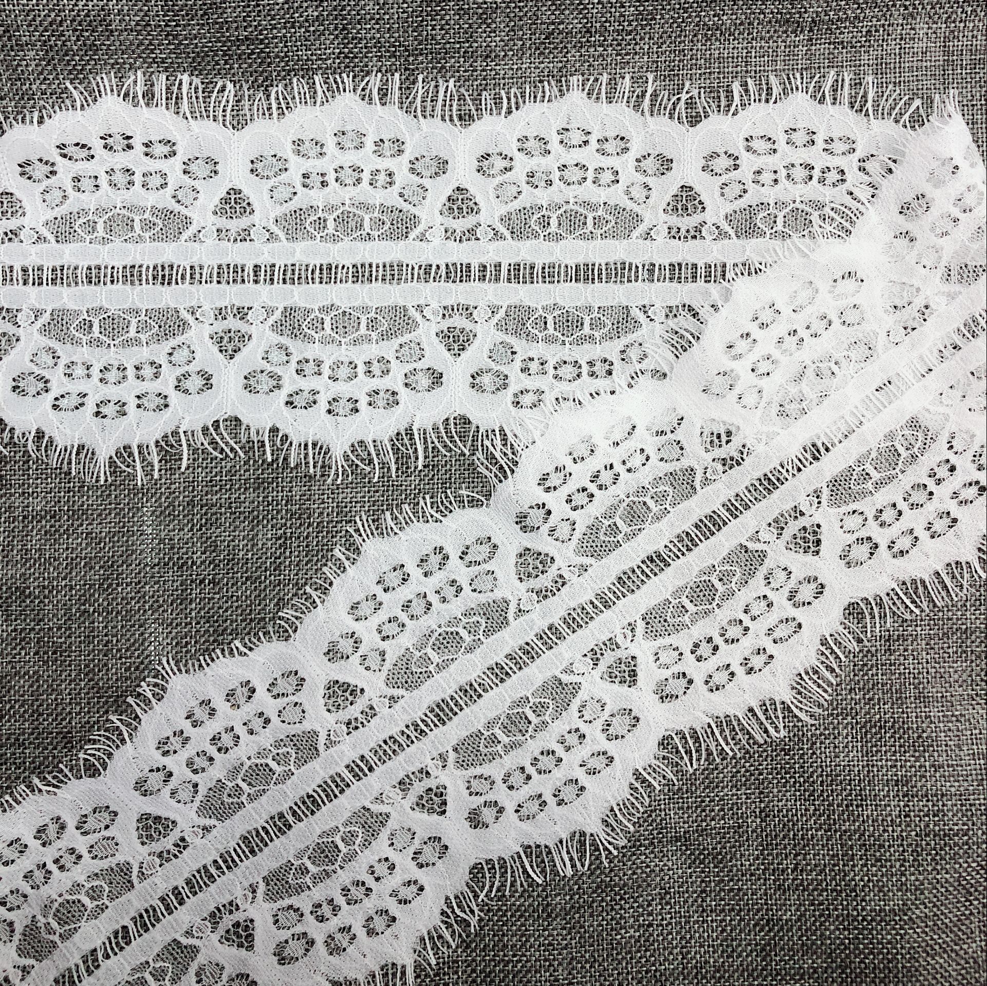 The non-elastic lace eyelash lace underwear scarf is a bestseller Specification image