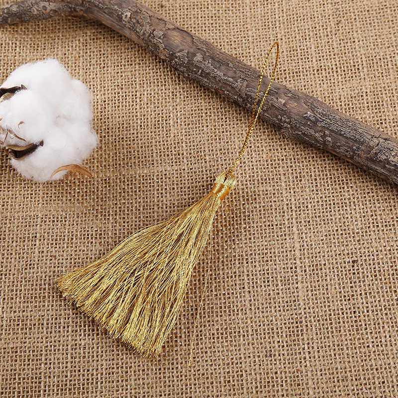 Factory Direct Sales China Knot Fringe Fringe Pendant Bookmark Fringe U Disk Small China Knot Fringe Fringe Customization Application Scenario
