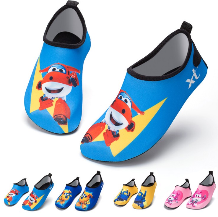Children's new beach barefoot wading speed dry outdoor stream paste skin swimming shoes wholesale