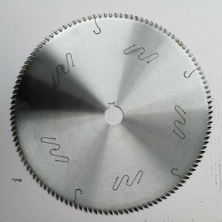 High-end woodworking saw blades for export, high-end woodworking alloy saw blades with scraper blades, woodworking saw blades full image