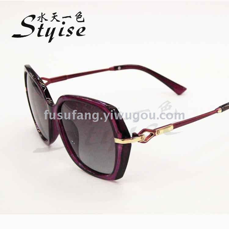 styise's new in-stock sunglasses, Korean style women's glasses, versatile and fashionable polarized sunglasses 604 Application Scenario