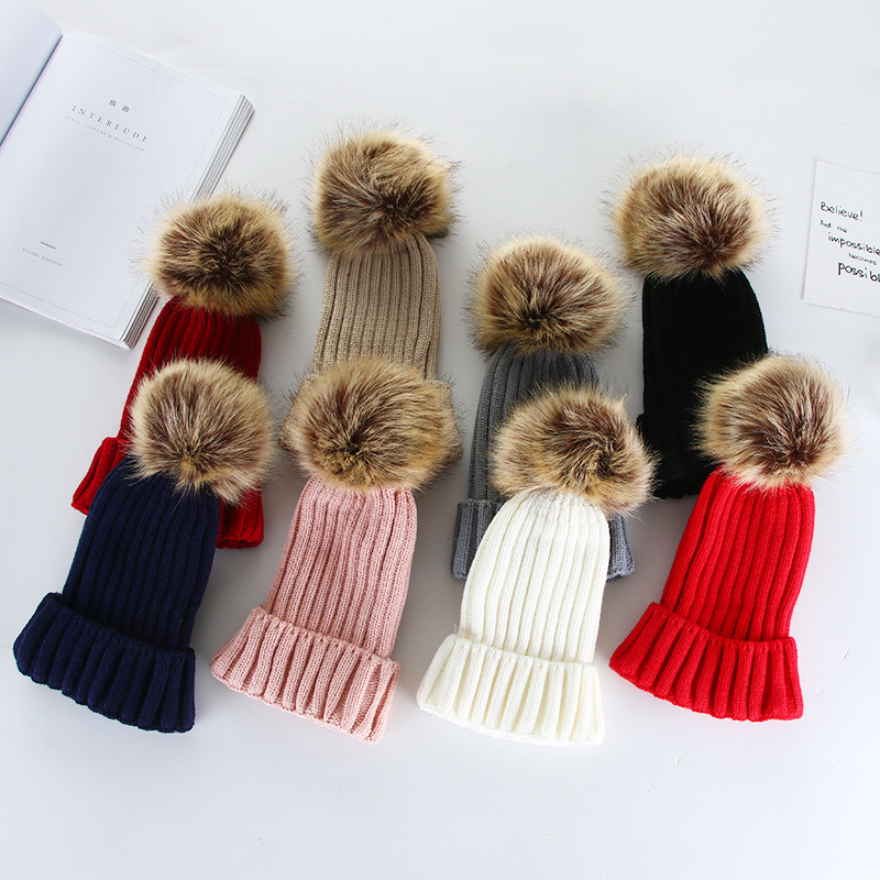 Korean version 2017 popular pom-poms knitted cap detachable pom-poms strap snap fastener in stock wholesale