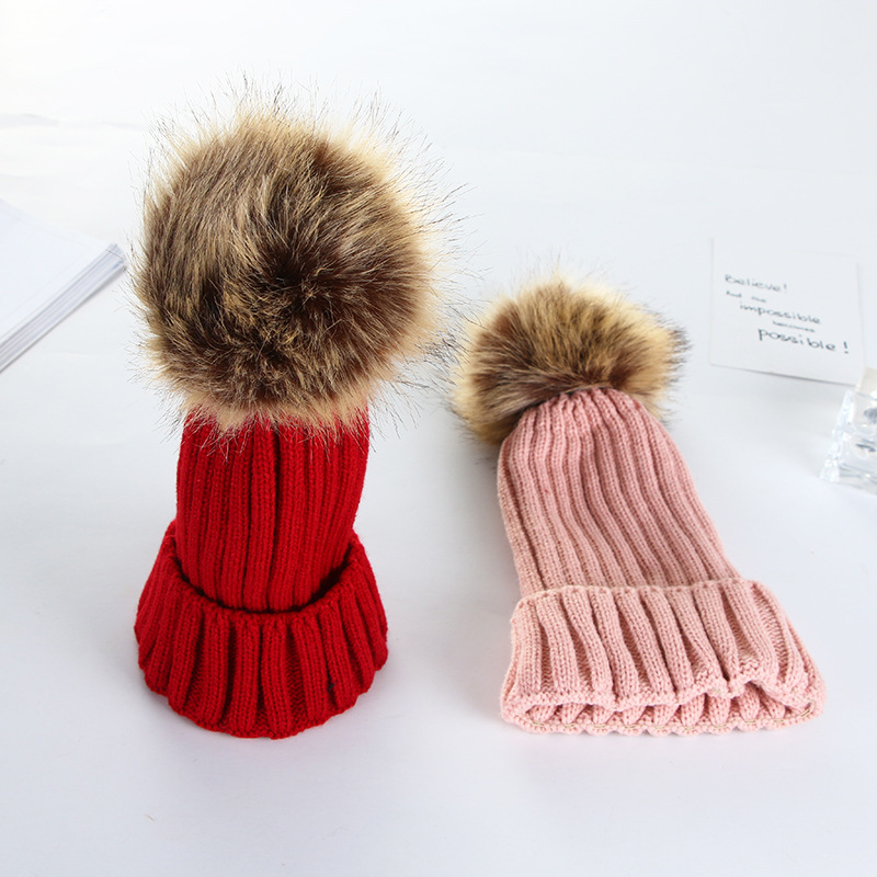 Korean version 2017 popular pom-poms knitted cap detachable pom-poms strap snap fastener in stock wholesale Specification image