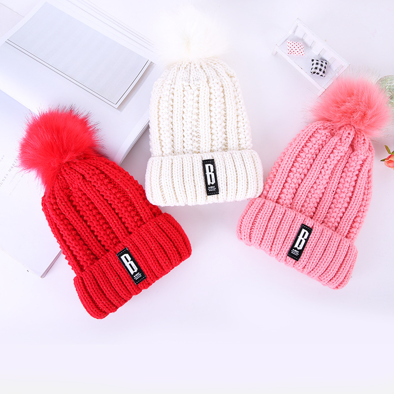 Wholesale of new Korean version thickened and fleece knitted caps for women's double-layer warm woolen hat accessories details Picture