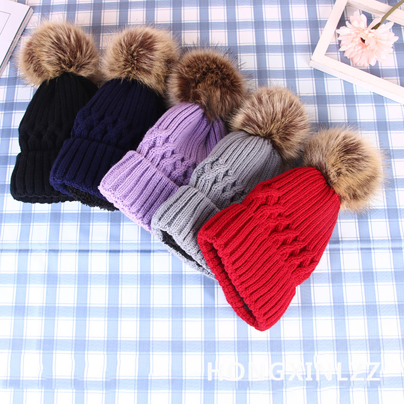 New Korean outdoor knitted cap, solid color with pom-poms, winter woolen cap, thickened warm hat in stock for wholesale details Picture
