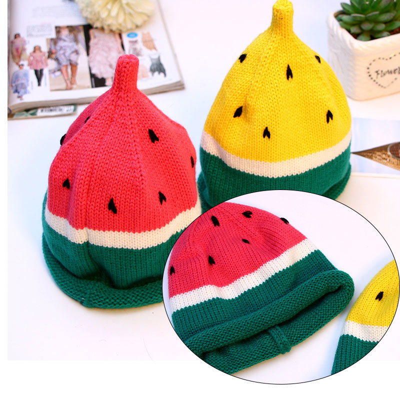 New Korean version children's knitted caps for autumn and winter, handcrafted watermelon-rolled warm woolen caps for boys, girls and babies, in stock