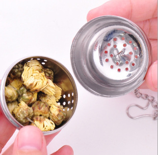 Wholesale of household stainless steel tea brewing balls, hanging tea filters, creative tea strainers and hot pot seasoning balls Specification image